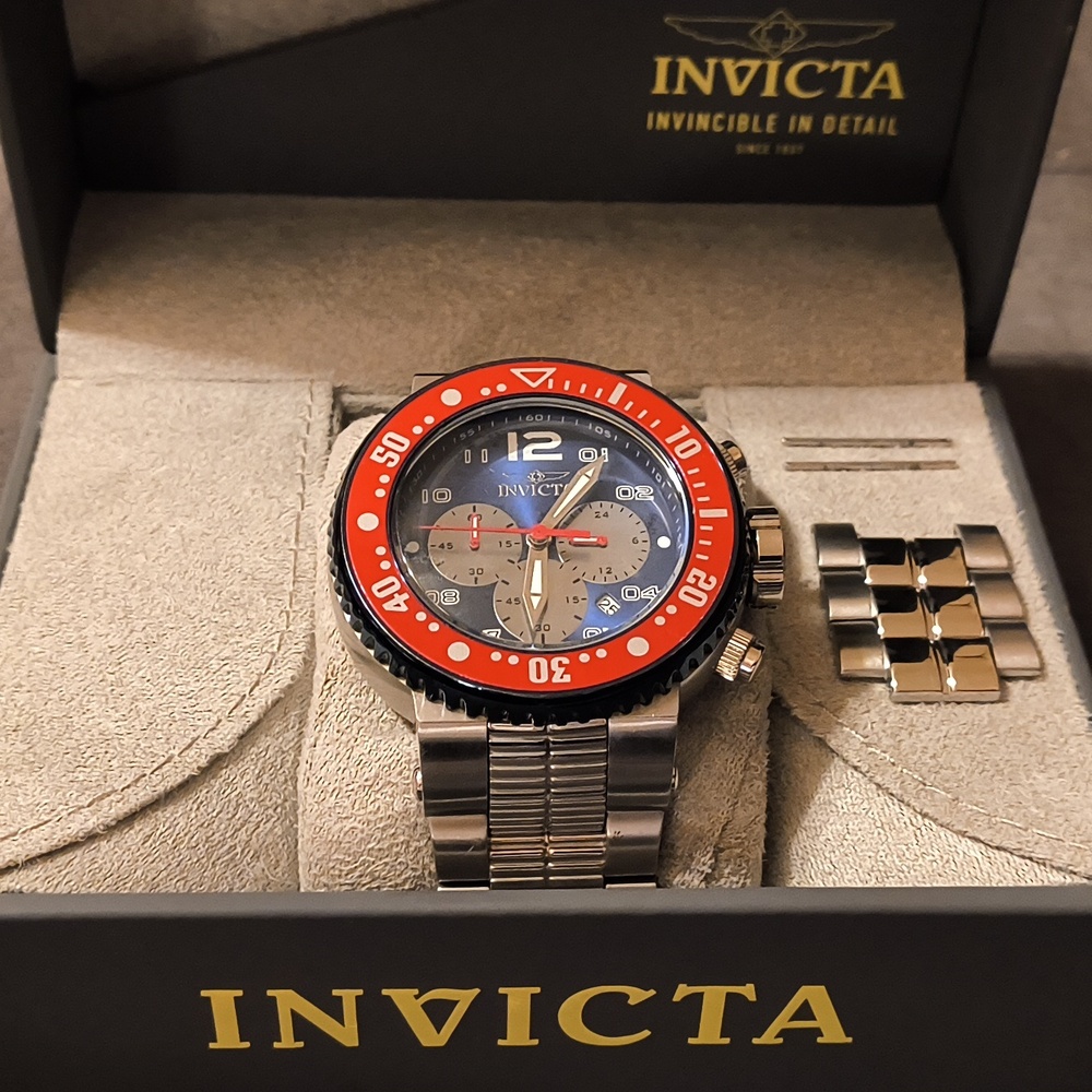 Invicta Pro Diver 52 mm, water resistance, Watch Silver,Red,Blue.